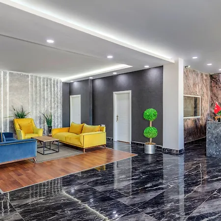 Skylon Airport Hotel 3*