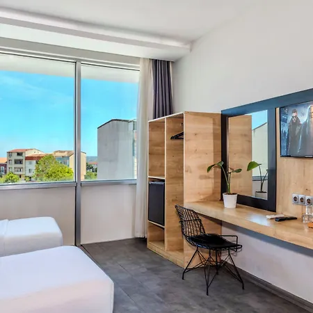 Hotel Skylon Airport Arnavutkoy